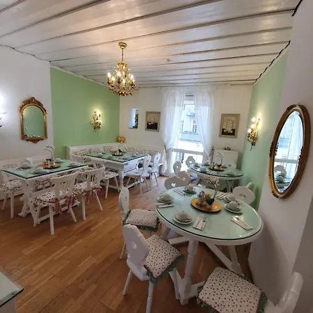 Seibel 2* Μόναχο