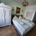 بيت ضيافة بنسيون زيبل ميونيخ